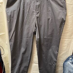 Women’s Bundle Size 20 Amethyst Capri Preowned  Cato Pants New With Tags